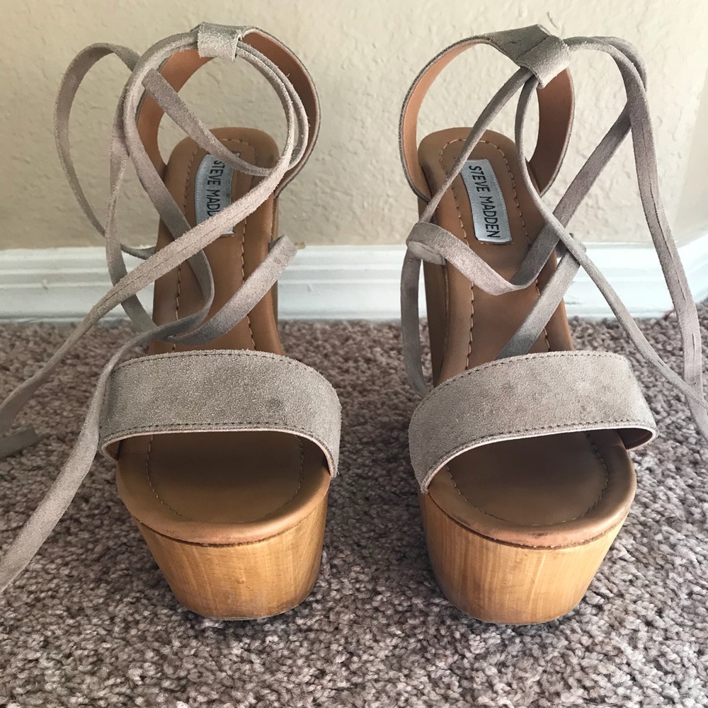 Steve Madden Platform Wedge